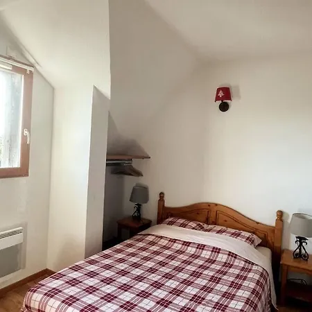 T3 Duplex Super Besse, Parking, Piscine, Wifi Apartment *