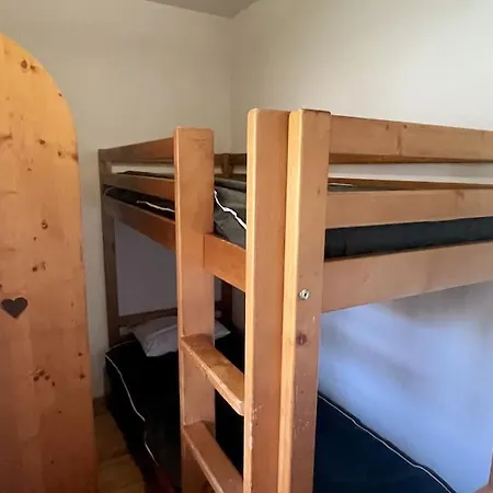 T3 Duplex Super Besse, Parking, Piscine, Wifi Apartment *